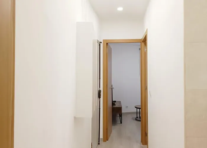 Center Charm Apartment *