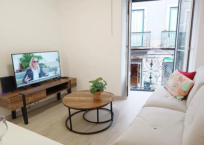 Apartment Center Charm *